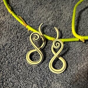 Mine Cream and Black Swirl Earrings